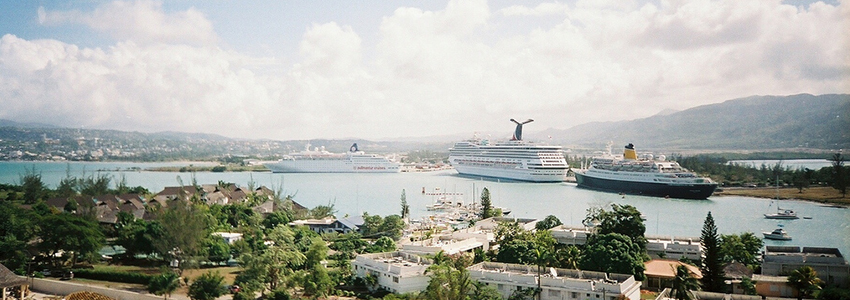 Cruise Ships at the Port of Montego Bay | Book Jamaica Excursions | bookjamaicaexcursions.com | Karandas Tours