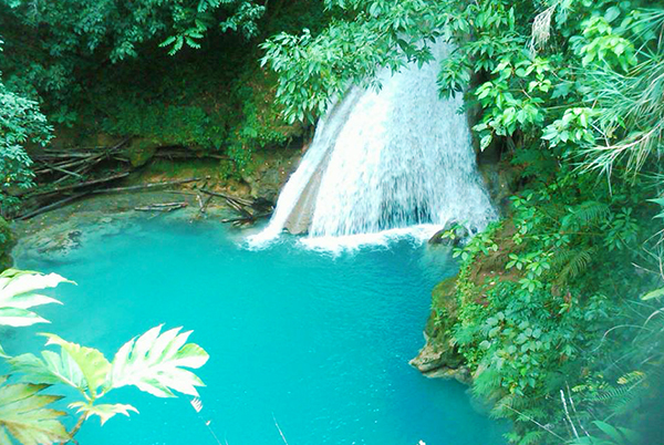 Blue Hole, Secret Falls & Bamboo Blu Beach Adventure | Book Jamaica Excursions | bookjamaicaexcursions.com | Karandas Tours