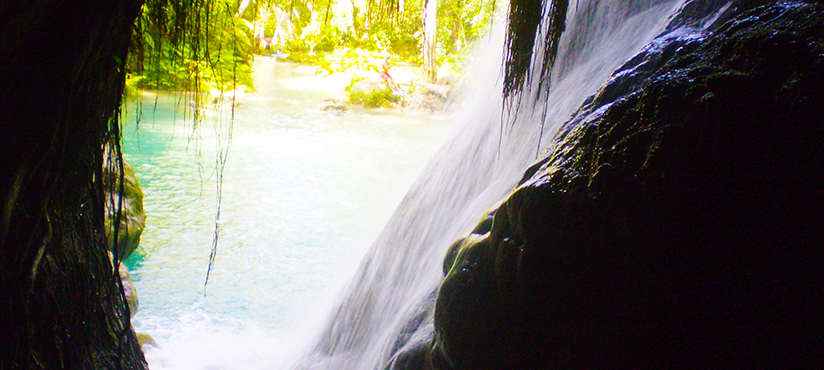 Blue Hole & Secret Falls | Book Jamaica Excursions | bookjamaicaexcursions.com | Karandas Tours